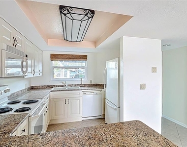 630 Killarney Bay Court - Photo Thumbnail 19
