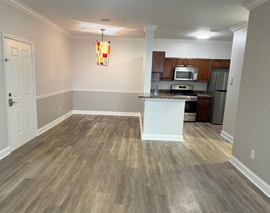 3367 S Kirkman Road - Photo Thumbnail 3
