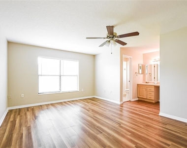 224 Cobalt Drive - Photo Thumbnail 5