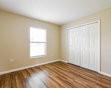 224 Cobalt Drive - Photo Thumbnail 9