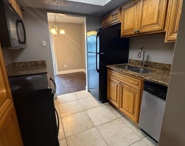 4793 S Texas Avenue - Photo Thumbnail 3
