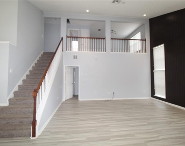 6031 Bay Valley Court - Photo Thumbnail 5