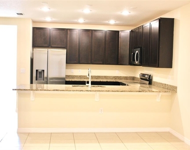 4723 Coral Castle Drive - Photo Thumbnail 2