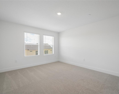 15219 Hamlin Park Drive - Photo Thumbnail 23