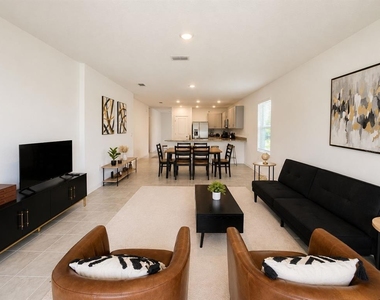 5671 Nispero Way - Photo Thumbnail 5