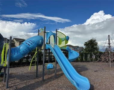 14180 Title Way - Photo Thumbnail 19