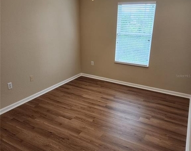 14209 Turning Leaf Drive - Photo Thumbnail 12