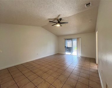 818 Sleepy Harbour Drive - Photo Thumbnail 11