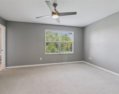 1250 Twin Trees Lane - Photo Thumbnail 11