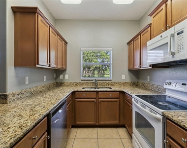 1250 Twin Trees Lane - Photo Thumbnail 9