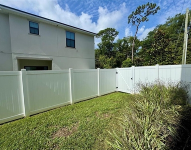 2861 Mayer Street - Photo Thumbnail 30