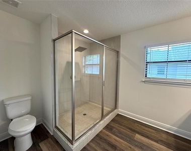 2861 Mayer Street - Photo Thumbnail 16