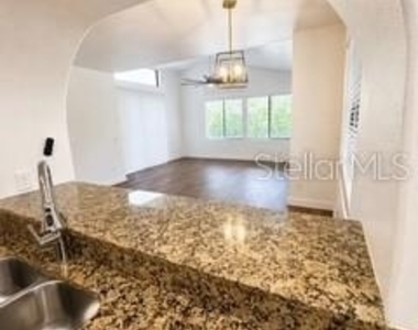 502 Via Del Oro Drive - Photo Thumbnail 5