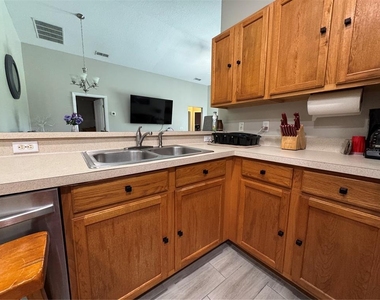 1126 Sandy Ridge Drive - Photo Thumbnail 2