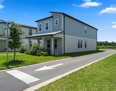 14340 Braemar Street - Photo Thumbnail 2