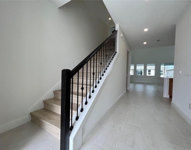 19141 Planetree Street - Photo Thumbnail 14
