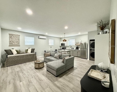 1183 Chestnut Street - Photo Thumbnail 1