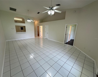4066 Bonnie Drive - Photo Thumbnail 7