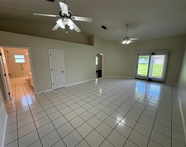 4066 Bonnie Drive - Photo Thumbnail 6
