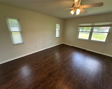 4066 Bonnie Drive - Photo Thumbnail 8