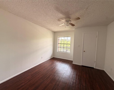232 Afton Square - Photo Thumbnail 19