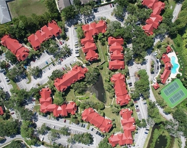 232 Afton Square - Photo Thumbnail 44