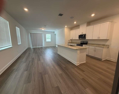 1789 Archer Drive - Photo Thumbnail 14