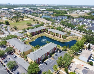 10873 Windsor Walk Drive - Photo Thumbnail 2