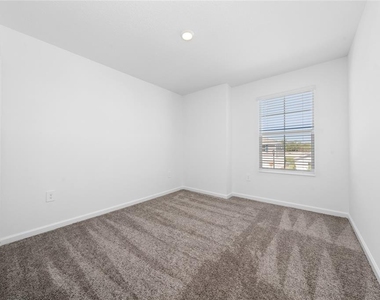 5858 Le Marin Way - Photo Thumbnail 22
