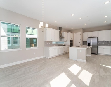 13254 Mcmillan Drive - Photo Thumbnail 15