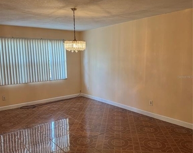 5816 Viking Road - Photo Thumbnail 8