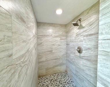 3774 Dunwich Avenue - Photo Thumbnail 10
