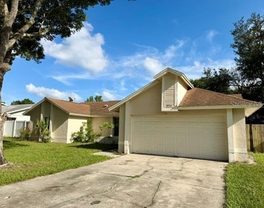 3774 Dunwich Avenue - Photo Thumbnail 1