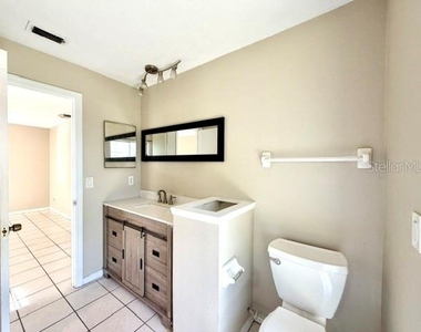 3774 Dunwich Avenue - Photo Thumbnail 9