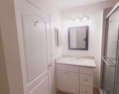 2308 Lily Pad Lane - Photo Thumbnail 42