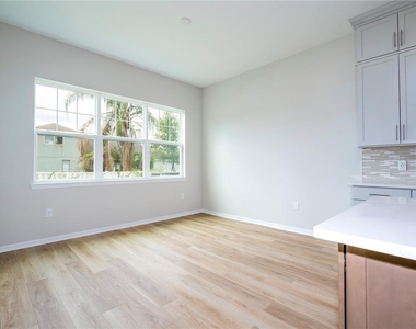 450 Winter Grove Boulevard - Photo Thumbnail 45