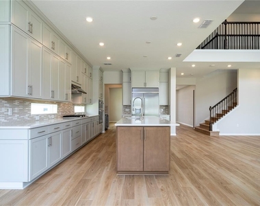 450 Winter Grove Boulevard - Photo Thumbnail 32