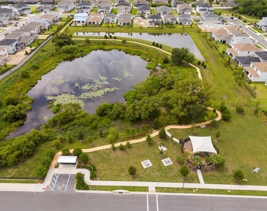 450 Winter Grove Boulevard - Photo Thumbnail 12