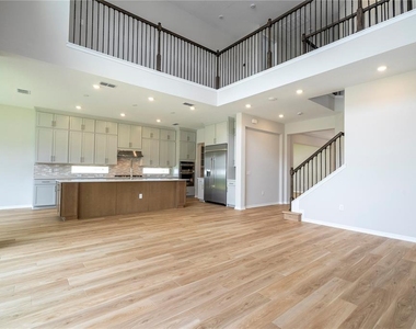 450 Winter Grove Boulevard - Photo Thumbnail 30