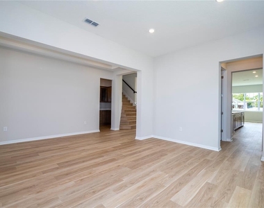 450 Winter Grove Boulevard - Photo Thumbnail 26