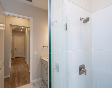 450 Winter Grove Boulevard - Photo Thumbnail 49