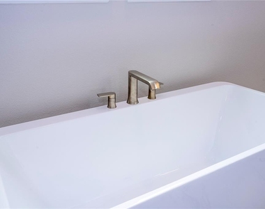 450 Winter Grove Boulevard - Photo Thumbnail 78