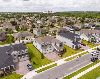 450 Winter Grove Boulevard - Photo Thumbnail 11