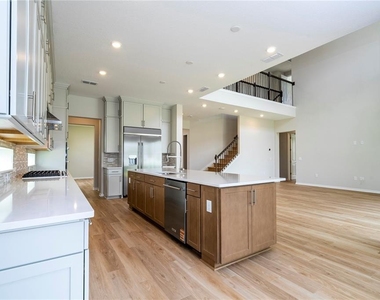 450 Winter Grove Boulevard - Photo Thumbnail 34