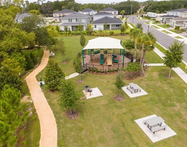 450 Winter Grove Boulevard - Photo Thumbnail 15