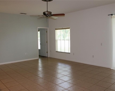339 Mariners Gate Drive - Photo Thumbnail 5