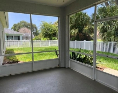 339 Mariners Gate Drive - Photo Thumbnail 22