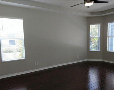 919 Scherer Way - Photo Thumbnail 9