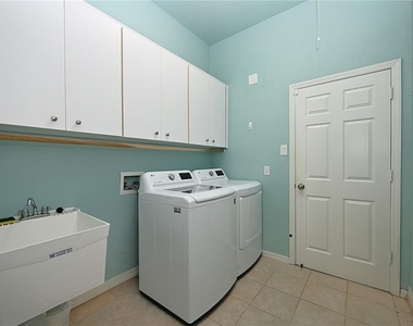 2618 High Ridge Drive - Photo Thumbnail 41