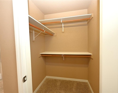 2618 High Ridge Drive - Photo Thumbnail 33